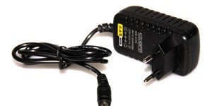 Блок питания 12V 2.0A Триколор в ессентуках